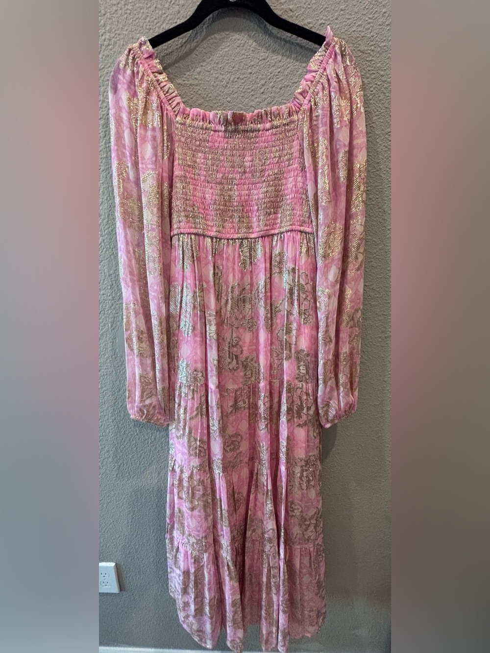 Pink and Gold Metallic Floral Maxi Dress NWT Size XS
